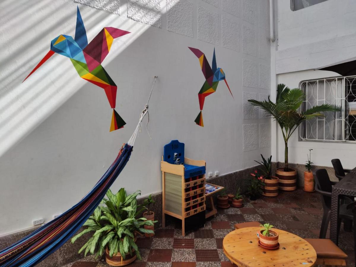 Absolute Hotel & Hostel Boutique Medellín Extérieur photo