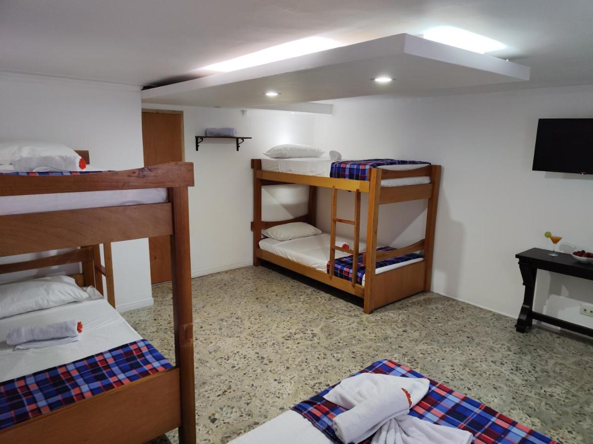 Absolute Hotel & Hostel Boutique Medellín Extérieur photo