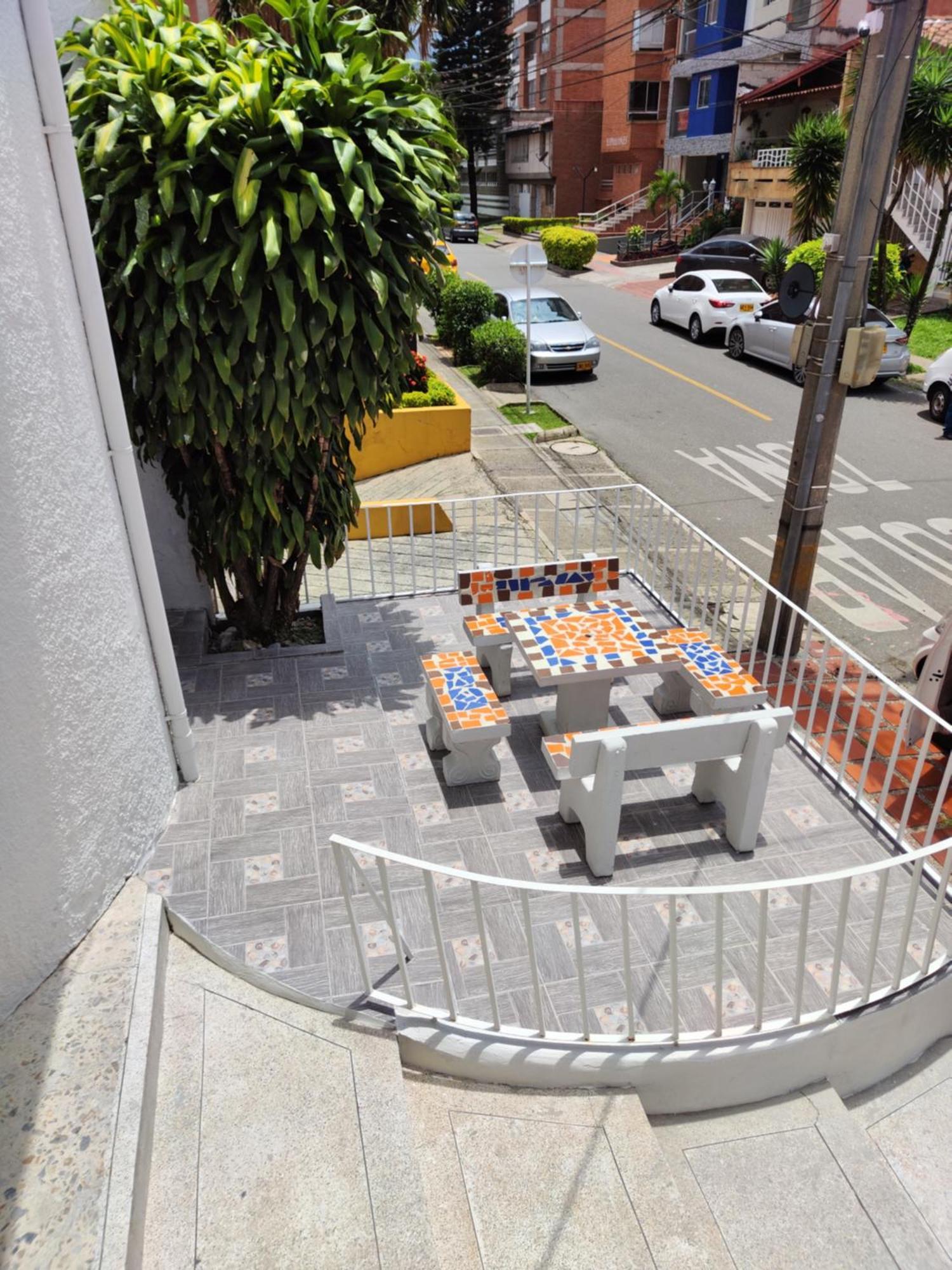 Absolute Hotel & Hostel Boutique Medellín Extérieur photo